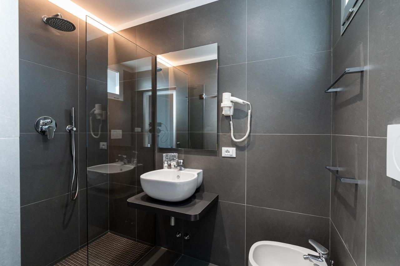 Hotel Villa Saba Bellaria-Igea Marina Exteriör bild
